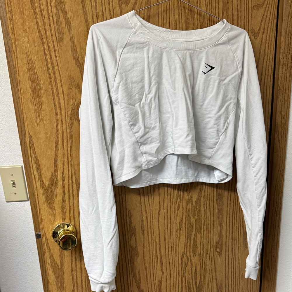 Gymshark White Long Sleeve Crop Top + 2 long sleeve gymshark tops